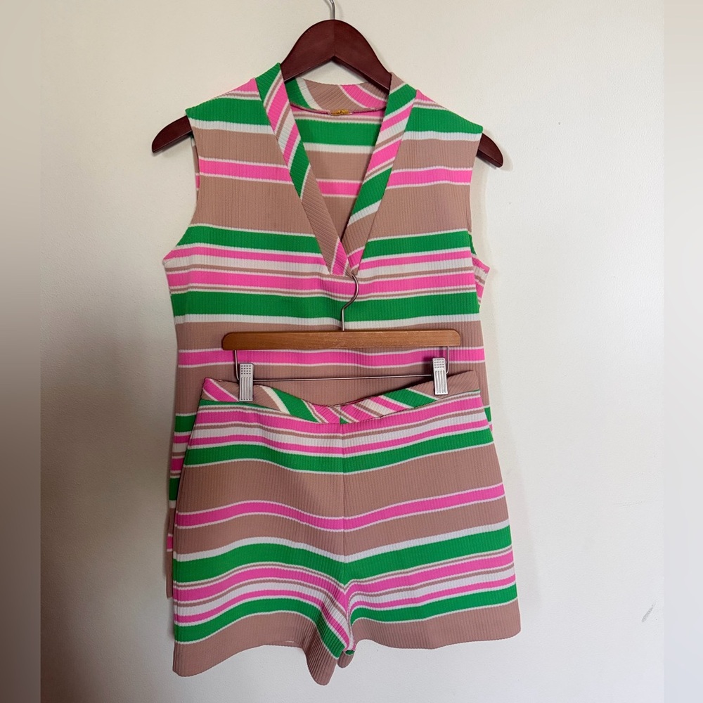 🍬 🍬Vintage Set 60s 70s green pink tan summer set poly blend size small